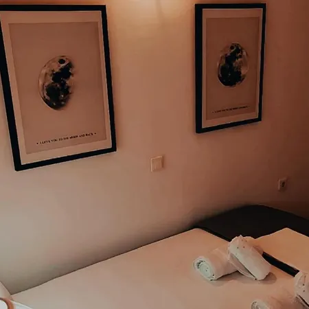 Nikis 3 Apartment *