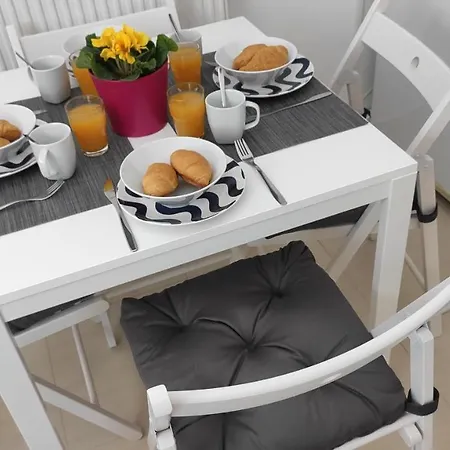 Nikis 3 * خانيا